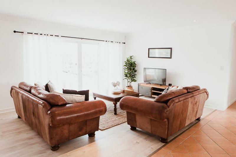 One On Gray Apartment Книсна Екстер'єр фото